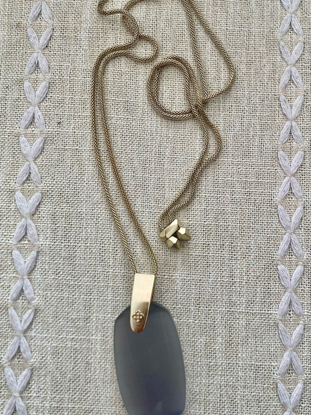 Kendra Scott Gold Necklace with Slate Cat’s Eye Pendant